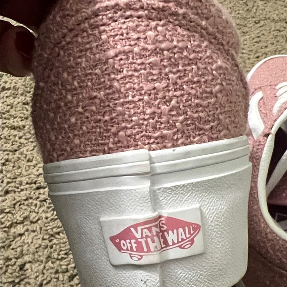 Vans Women's Pink and White Textured Sneakers - Picture 2 of 6